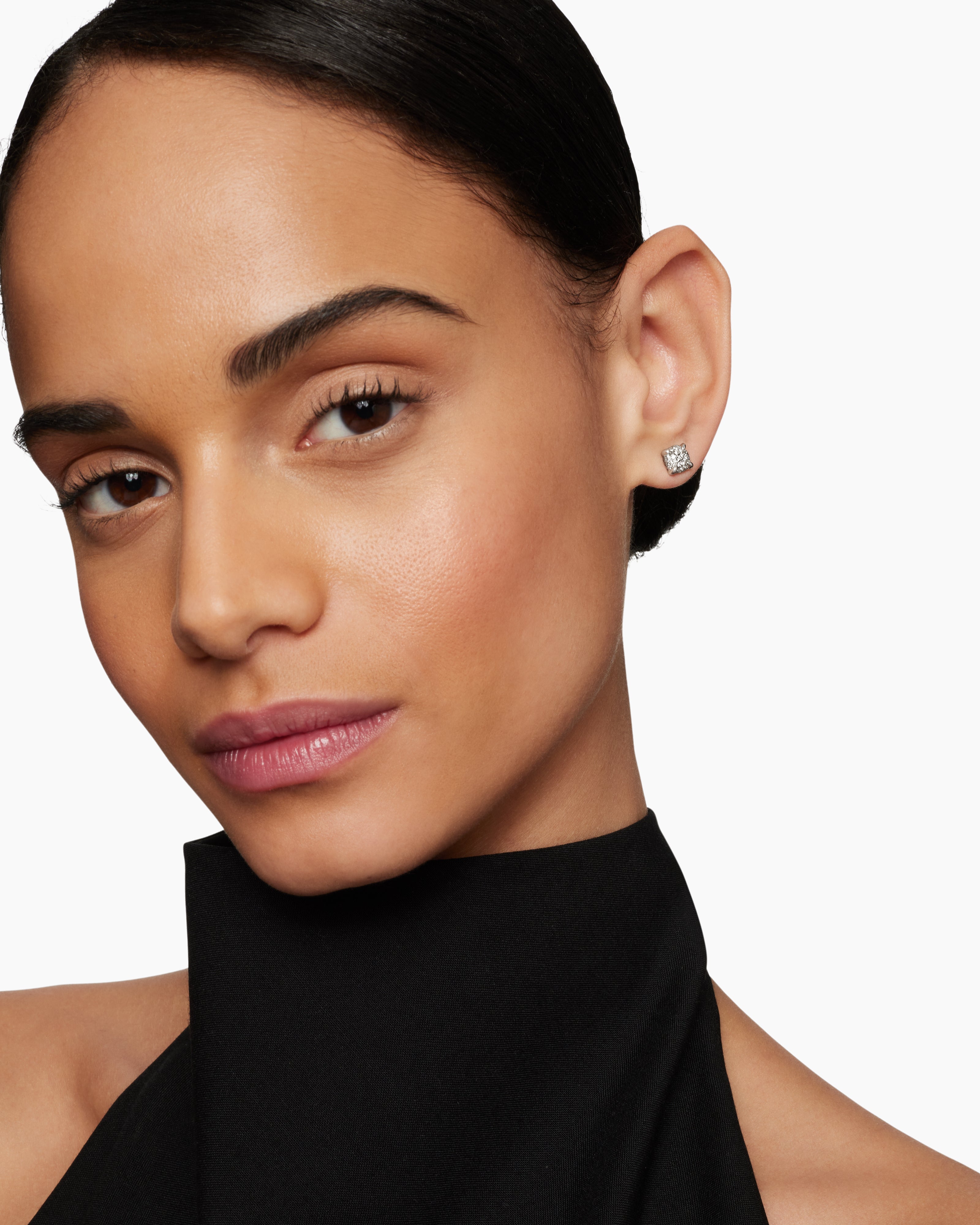 Petite Chatelaine® Stud Earrings Sterling Silver with Pavé Diamonds, 9mm