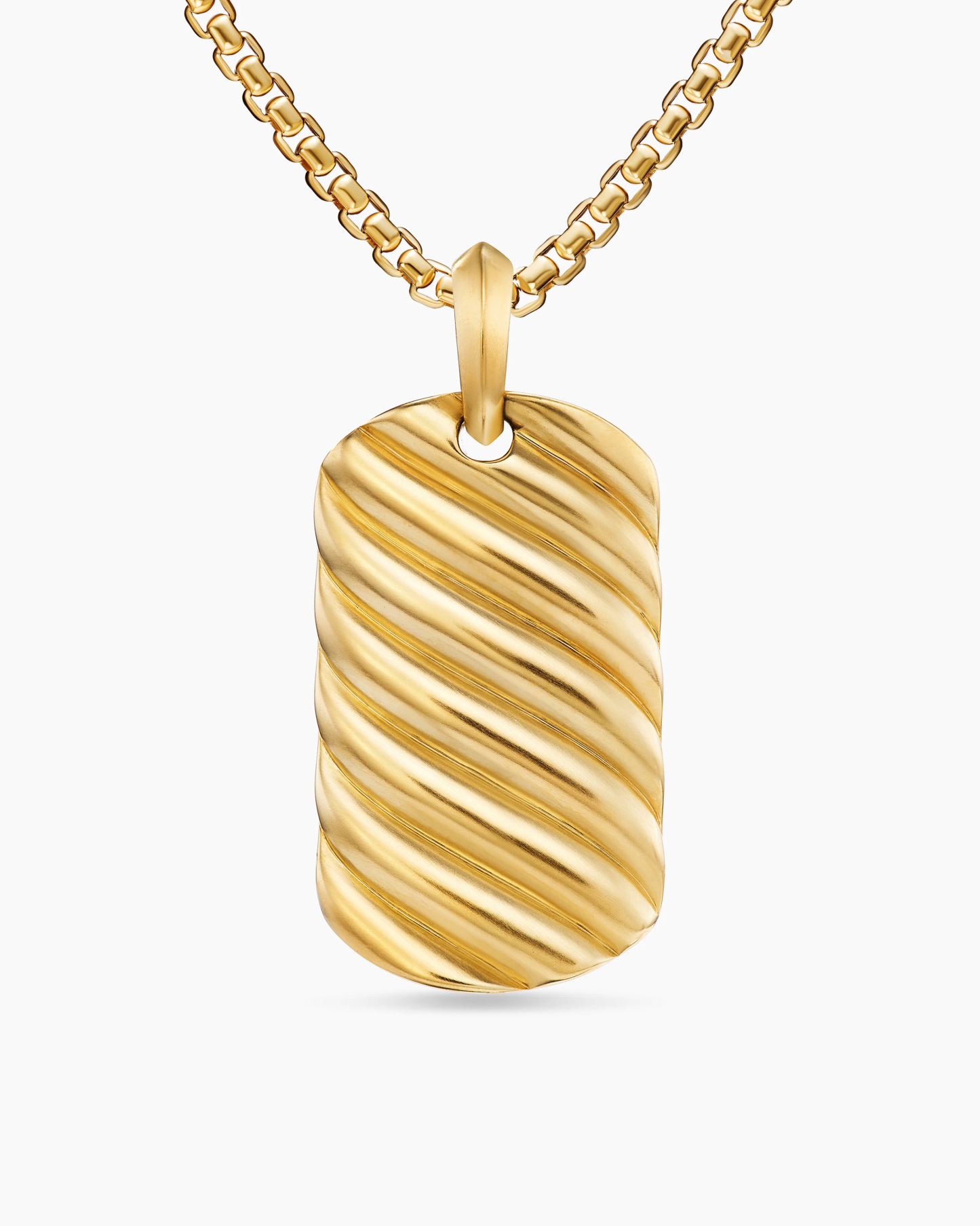 Sculpted Cable Tag 18K Yellow Gold, 42mm