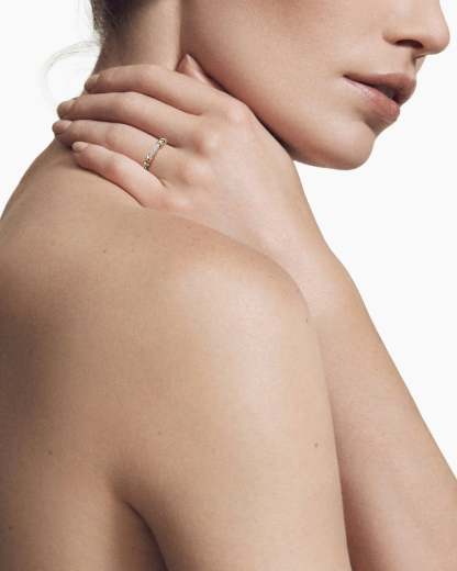 Petite Helena Wrap Band Ring