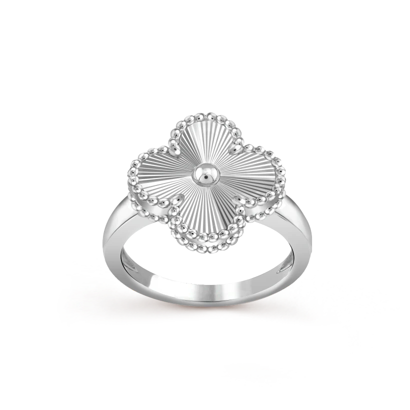 Vintage Alhambra ring