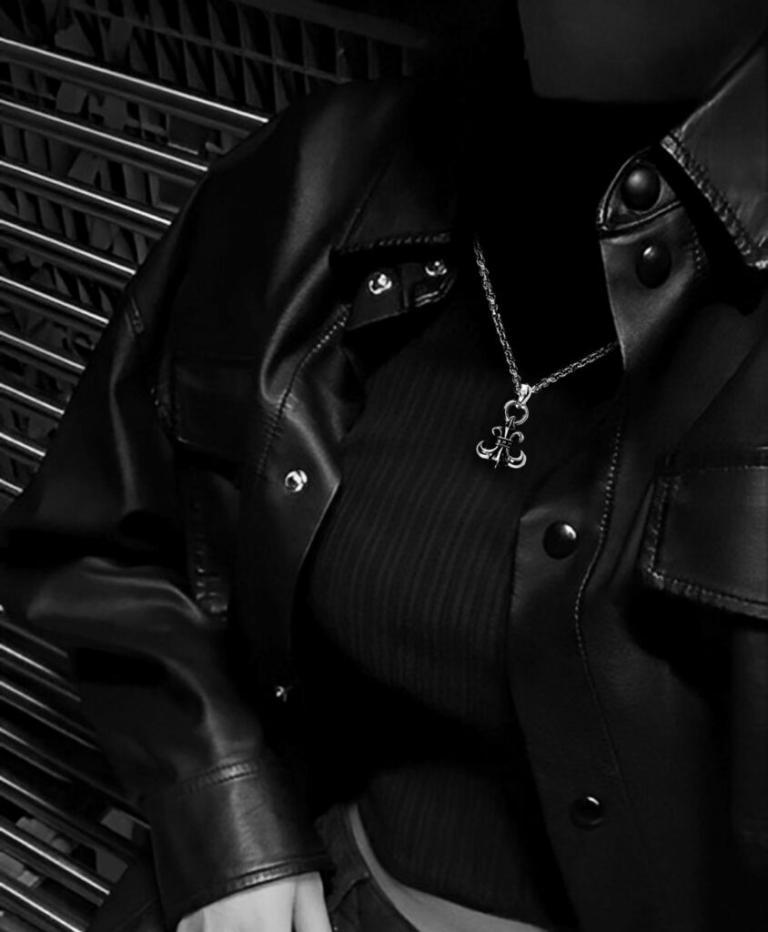 BS FLEUR PENDANT WITH BAIL