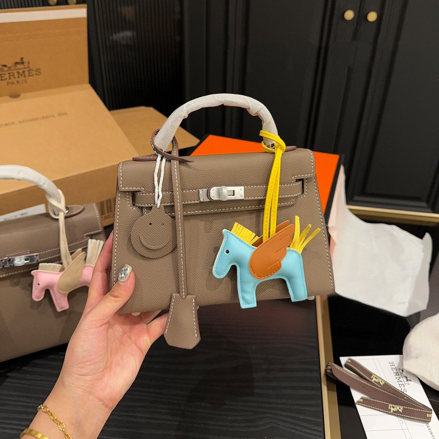 Kelly 28/25/19 Bag Z10