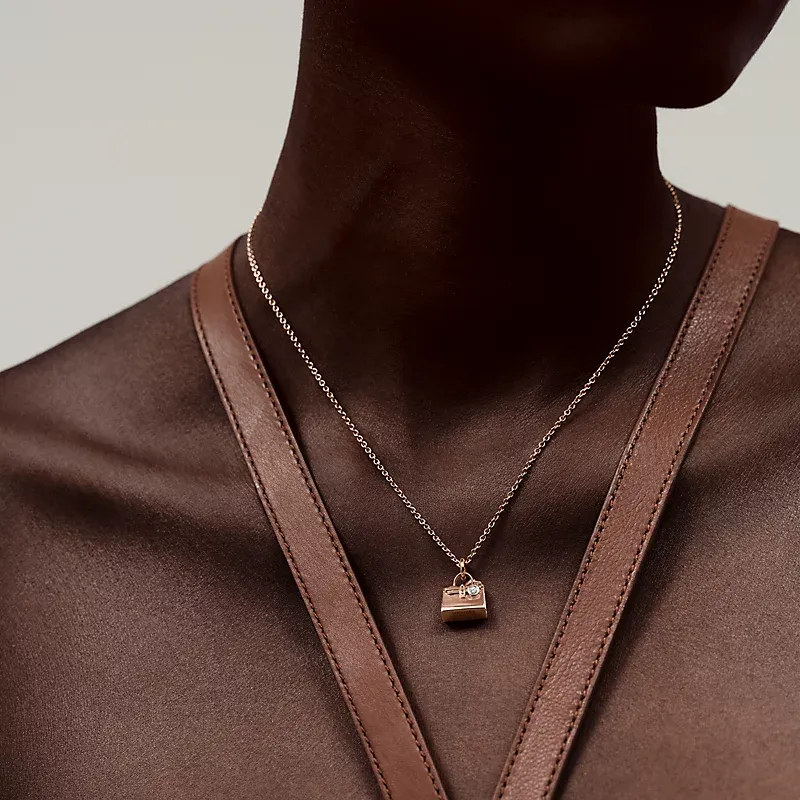 Amulettes Kelly pendant