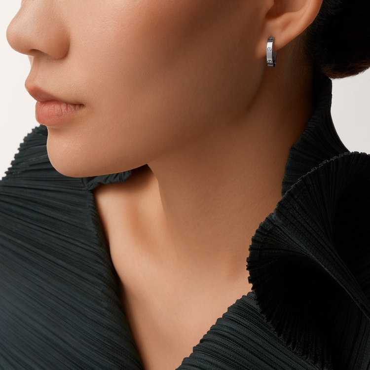 LOVE EARRINGS,MULTIWEAR