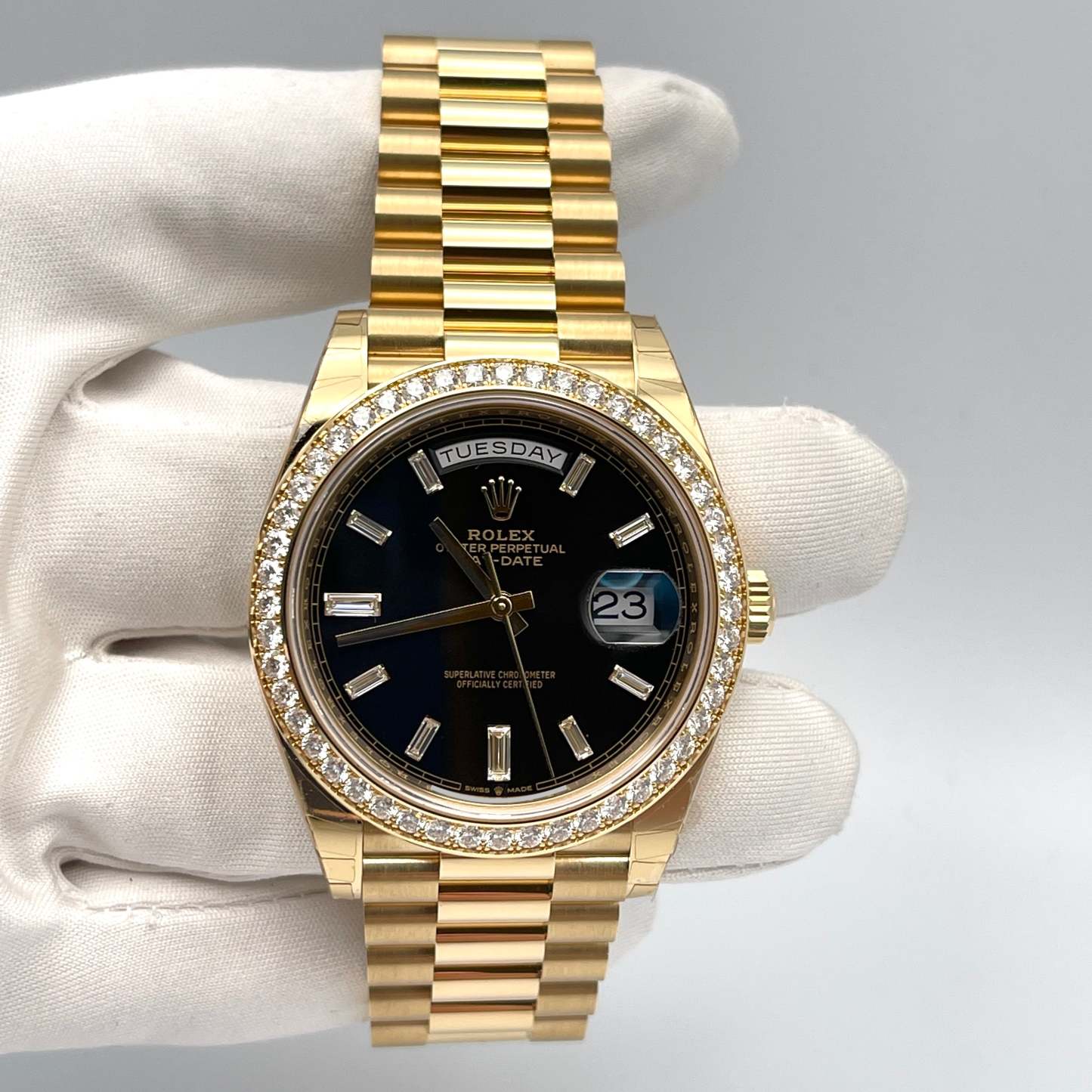 PRESIDENT DAY-DATE 36MM - BAGUETTE NOIR SMALL BEZEL