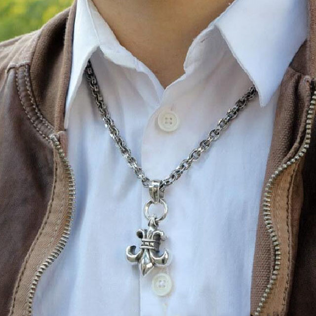 BS FLEUR PENDANT WITH BAIL