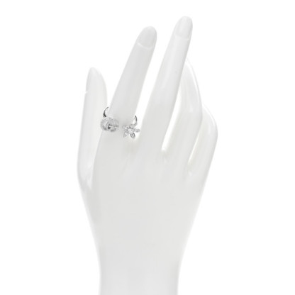 18K White Gold Diamond Flora Open Ring