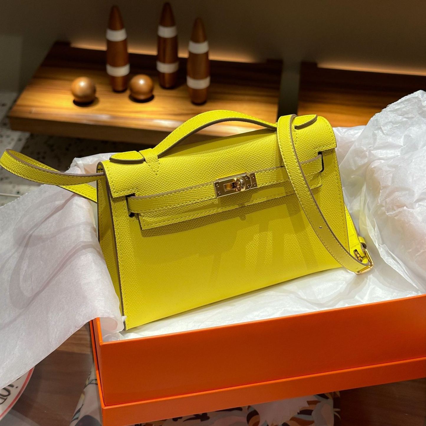 Herthtmes  Epsom Kelly Pochette Clutch