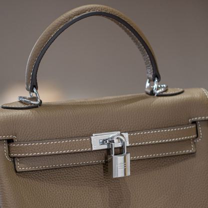 KELLY 25 FIRST LAYER TOGO COWHIDE GREY