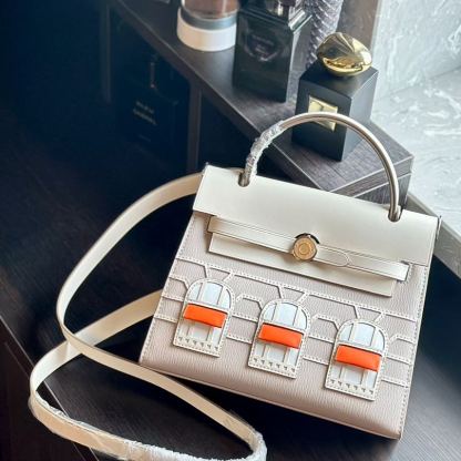 Kelly 18 Bag