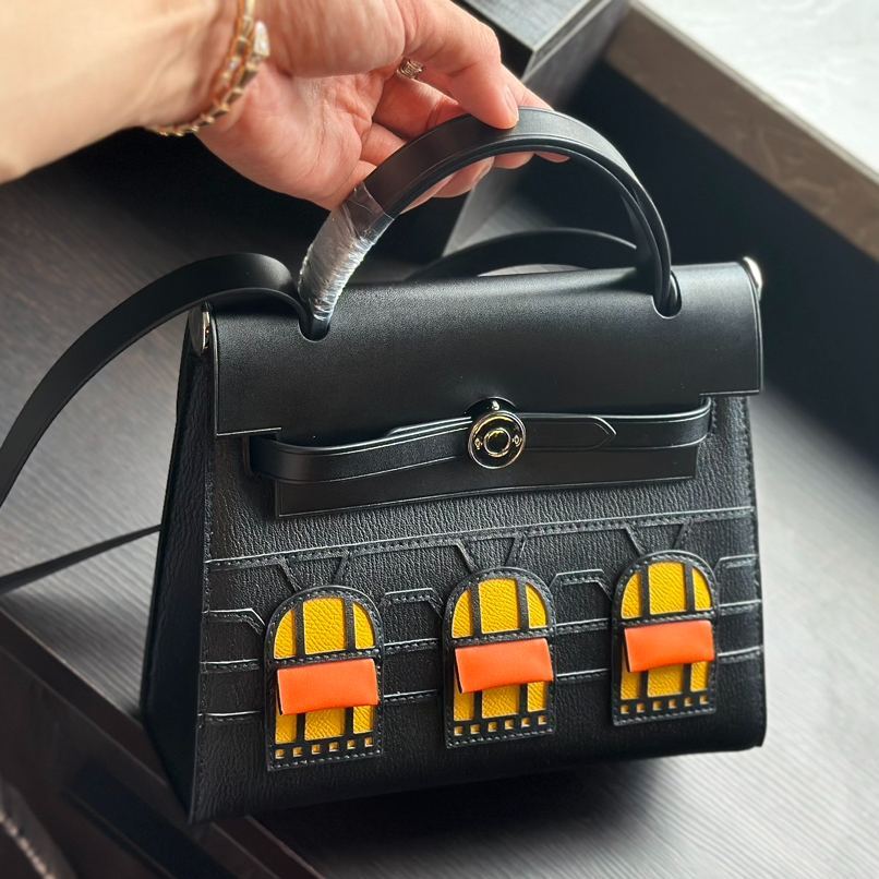 Kelly 18 Bag