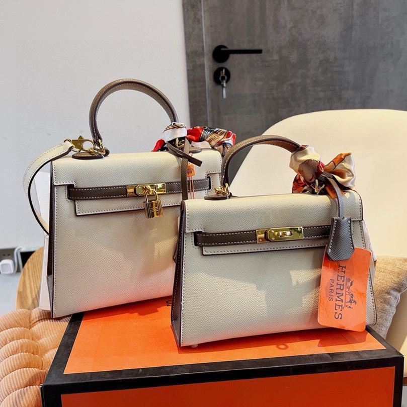 Kelly 20/25 Bag
