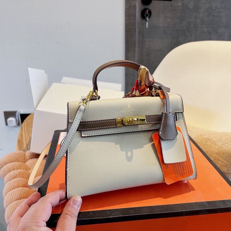 Kelly 20/25 Bag