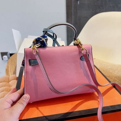 Kelly 20/25 Bag
