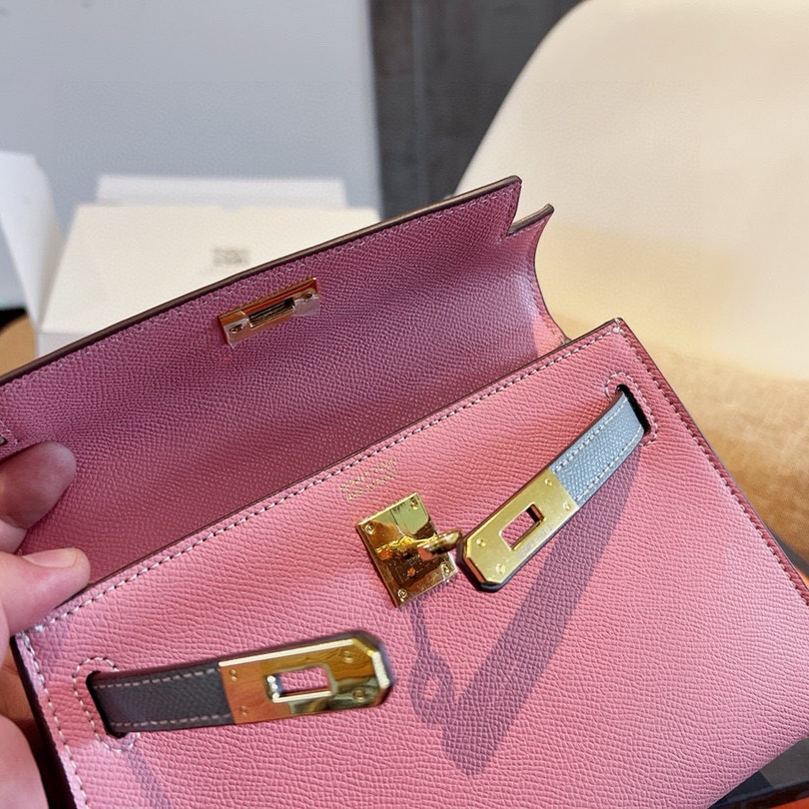 Kelly 20/25 Bag