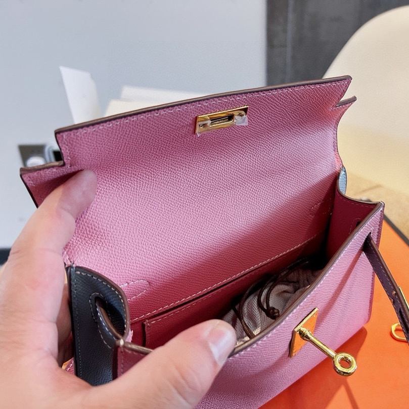 Kelly 20/25 Bag