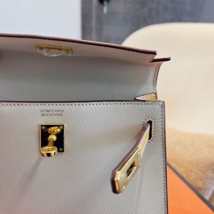 Kelly 20/25 Bag