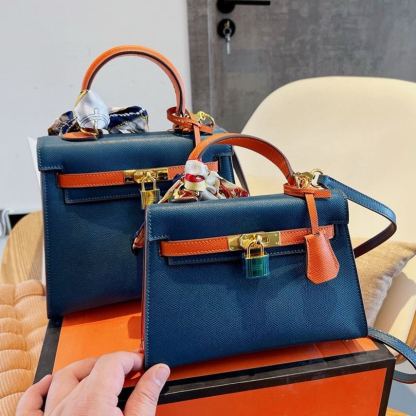 Kelly 20/25 Bag