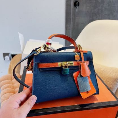 Kelly 20/25 Bag