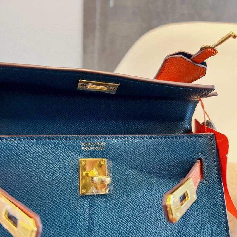 Kelly 20/25 Bag