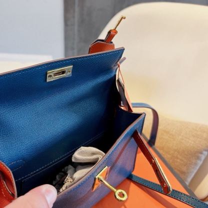 Kelly 20/25 Bag