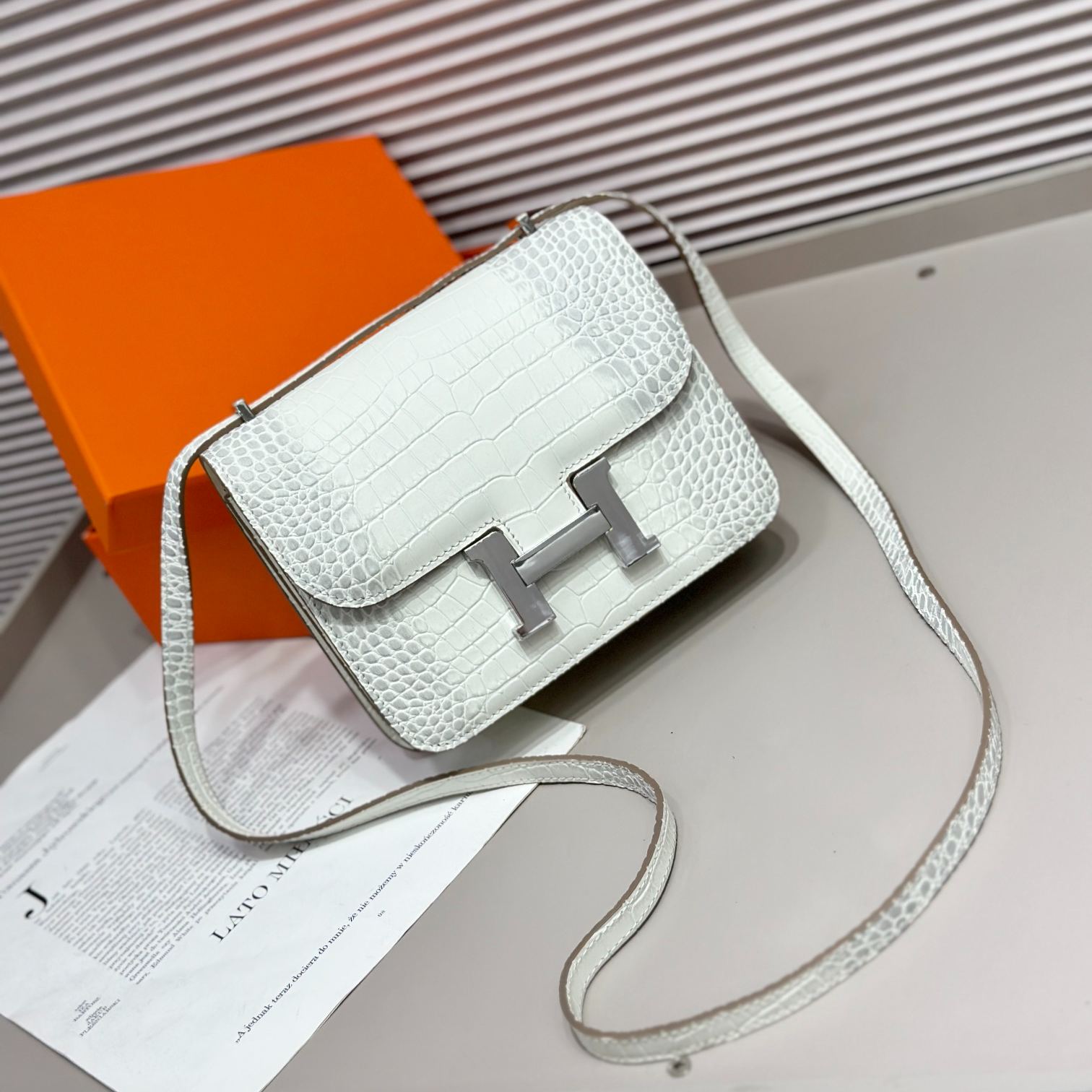 Herthtmes  Matte Alligator Constance 18/23