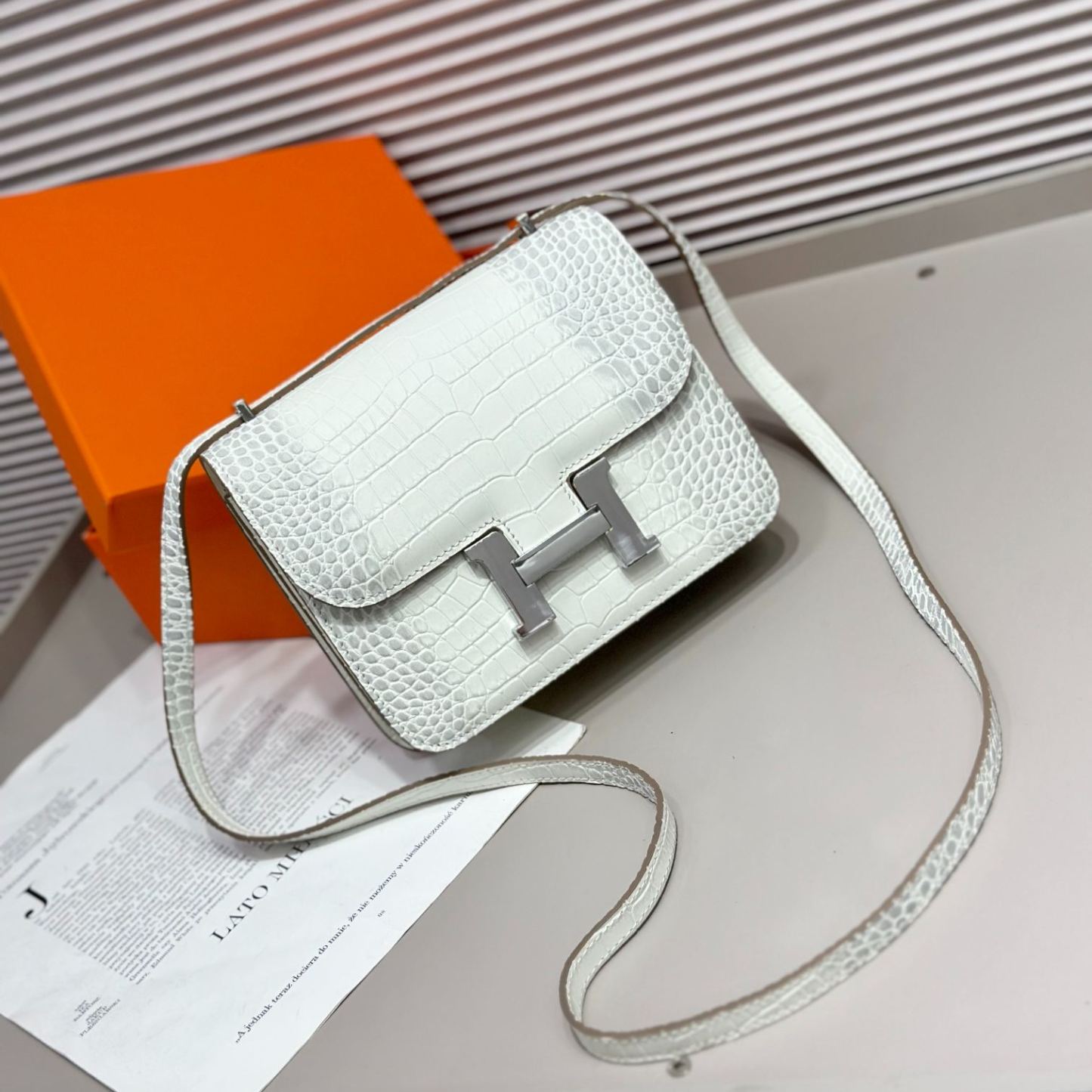 Herthtmes  Matte Alligator Constance 18/23