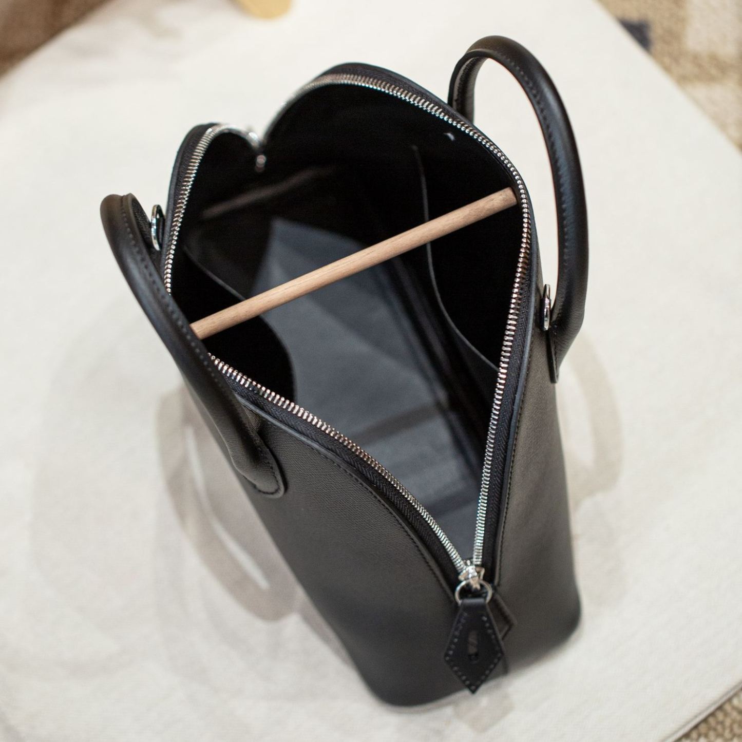 BOLIDE 25 FIRST LAYER EPSOM COWHIDE BLACK