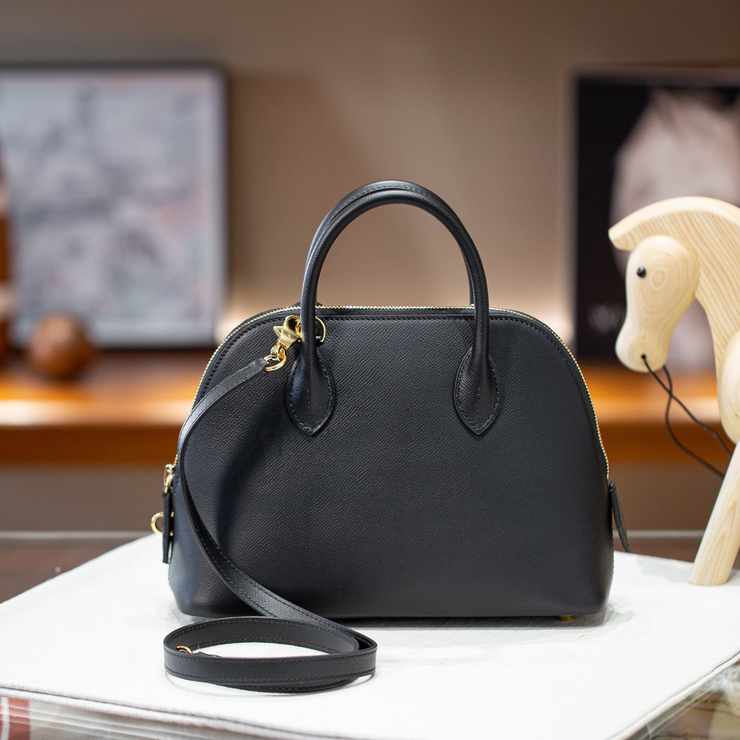 BOLIDE 25 FIRST LAYER EPSOM COWHIDE BLACK