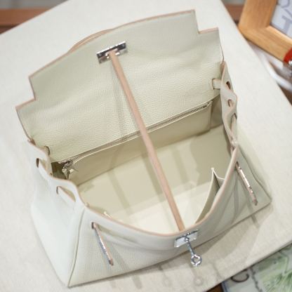 KELLY 28 FIRST LAYER TOGO COWHIDE WHITE