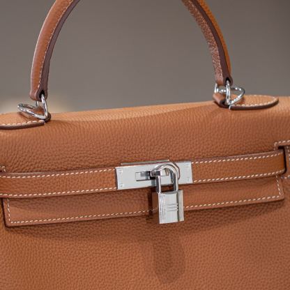 KELLY 28 FIRST LAYER TOGO COWHIDE WHITE