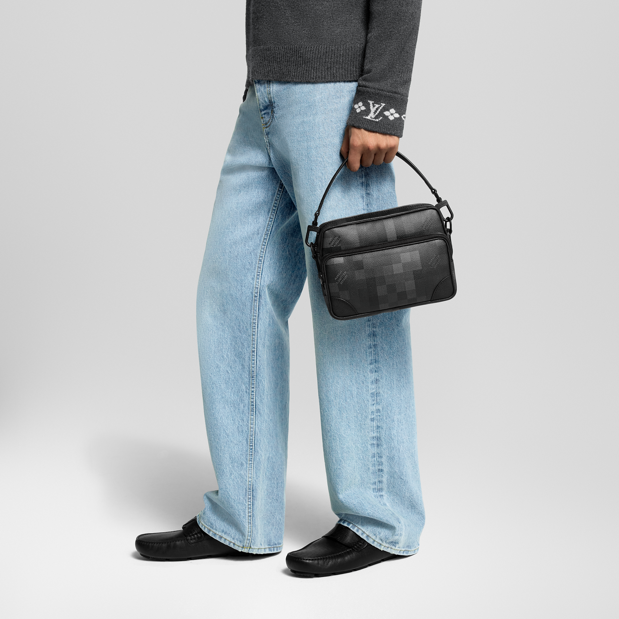 Nil Messenger M14988