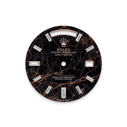 Rothtlex Day-Date 40  Oyster, 40 mm, Everose gold and diamonds  Reference m228345rbr-0016