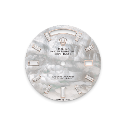 Rothtlex Day-Date 40 Oyster, 40 mm, Everose gold and diamonds Reference m228345rbr-0026