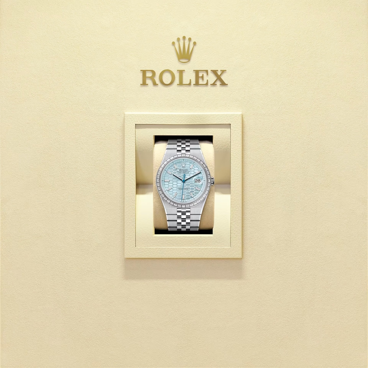 Land-Dweller 40  Oyster, 40 mm, platinum and diamonds Reference m127386tbr-0001