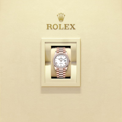 Rothtlex Day-Date 36 Oyster, 36 mm, Everose gold and diamonds Reference m128345rbr-0070