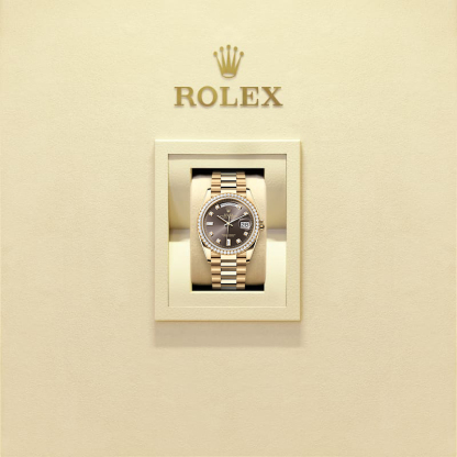 Rothtlex Day-Date 36 Oyster, 36 mm, yellow gold and diamonds Reference m128348rbr-0005
