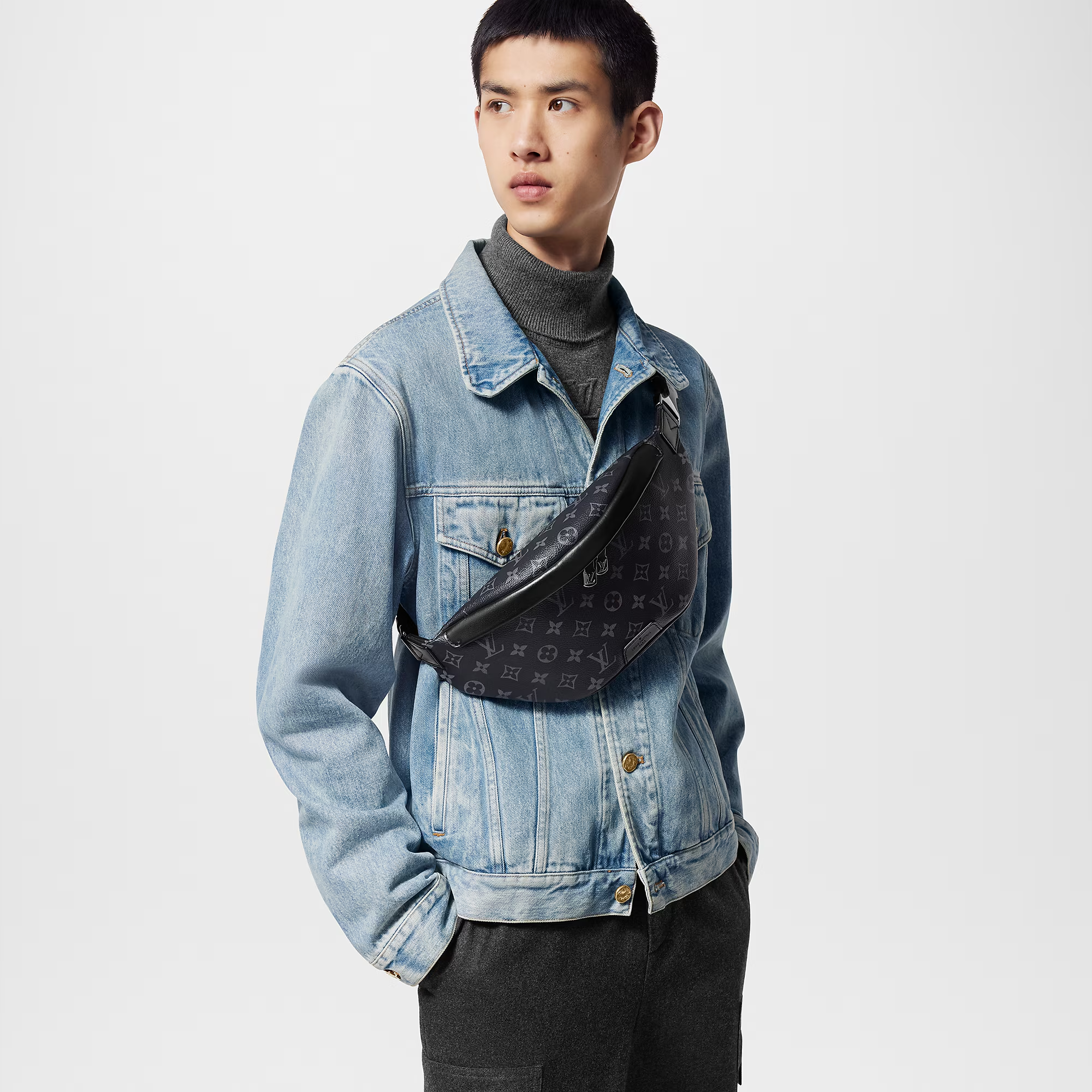 Discovery Bumbag PM M46035