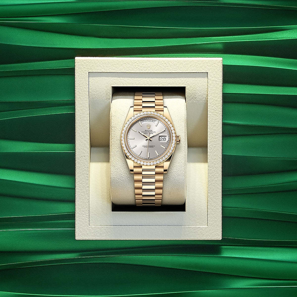 Day-Date 40, 18k Yellow Gold with Diamond-set, 40mm, Ref# 228348rbr-0042