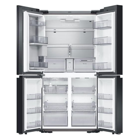 Bespoke 4-Door Flex™ Refrigerator (29 cu. ft.) with AI Family Hub™+ and AI Vision Inside™ in Stainless Steel