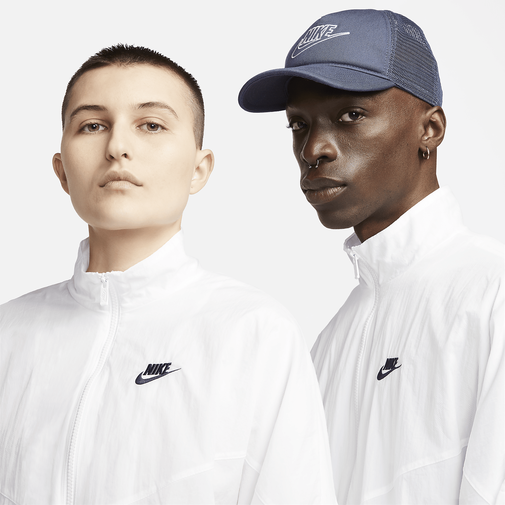 Sportswear Essential Windrunner - Women's Woven Jacket
