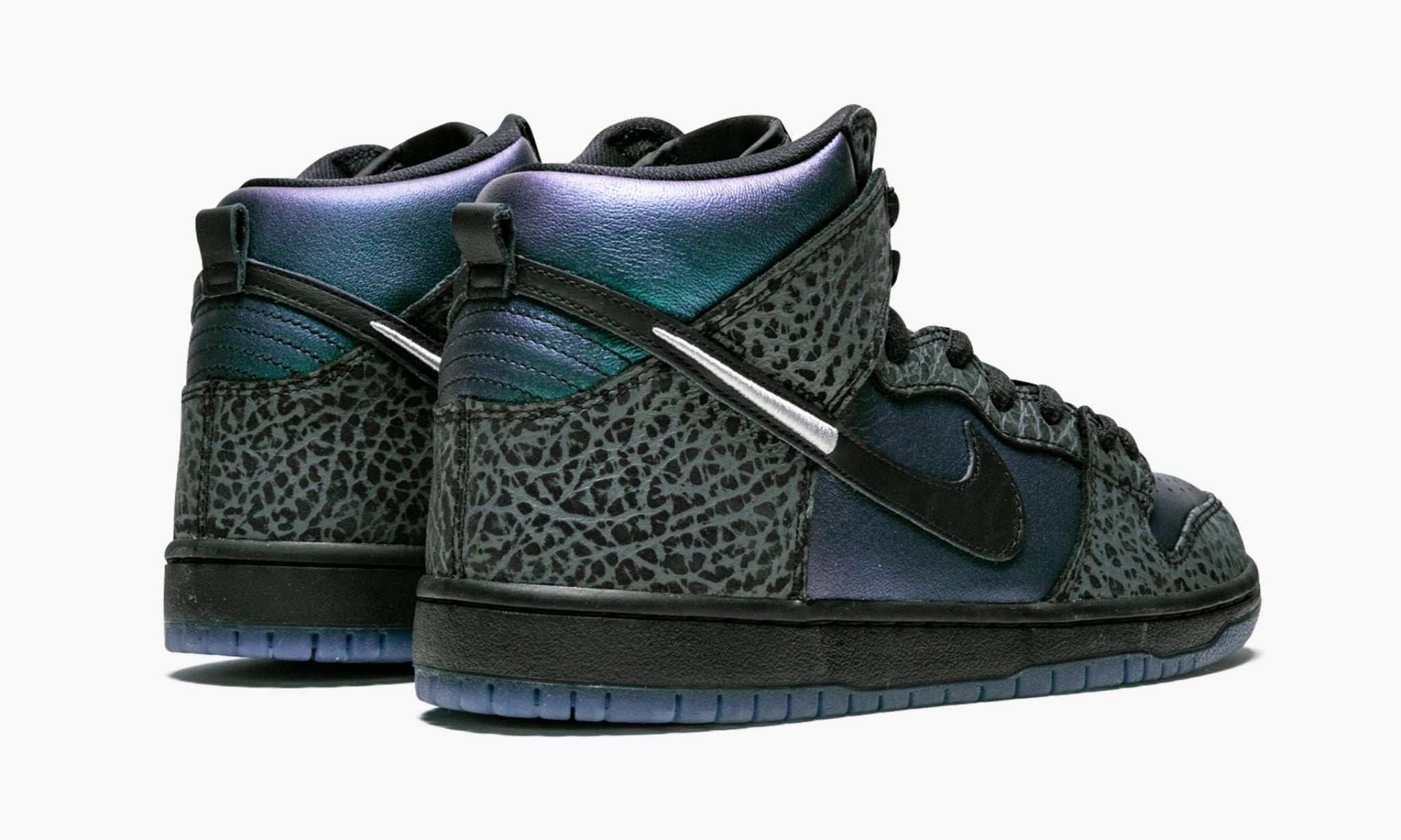 SB  High Pro QS “Black Sheep – Black Hornet”