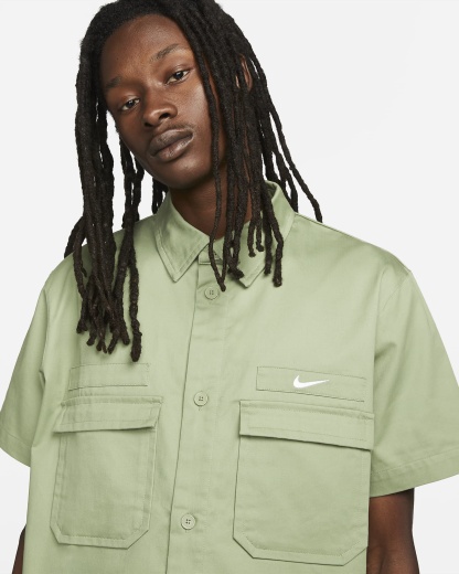 Men's Woven Military Short-Sleeve Button-Down Shirt