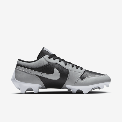 1 Low TD - Men's Football Cleat