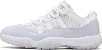 Wmns Retro Low 'Pure Violet' AH7860-101