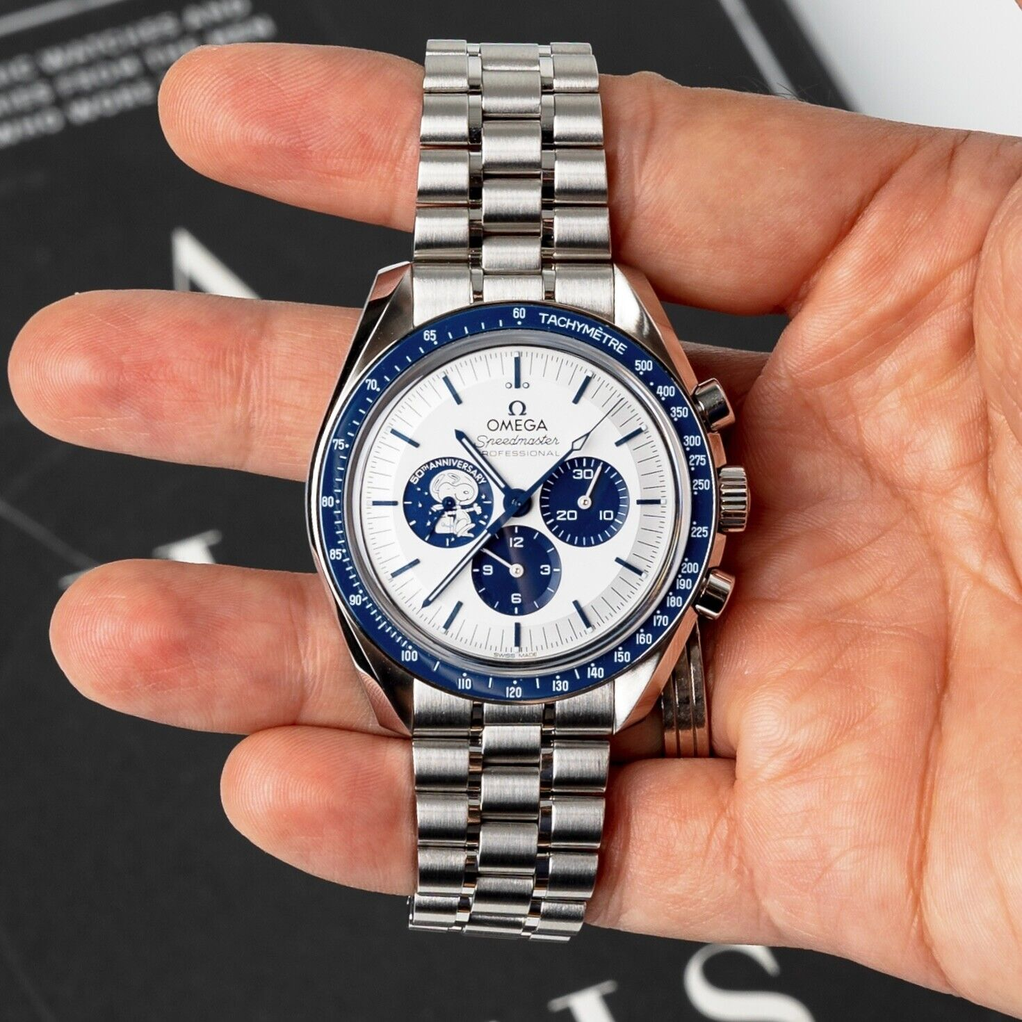 Omethtga Speedmaster Anniversary Series "Silver Snoopy Award" - 310.32.42.50.02.001