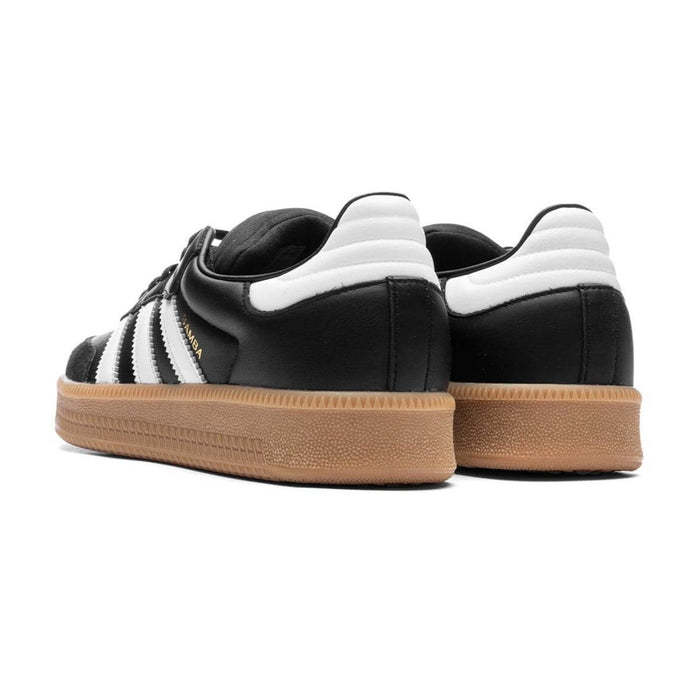 adithtdas Men's Samba XLG Black/White