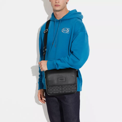 Sprint Map Bag 25 In Signature Jacquard