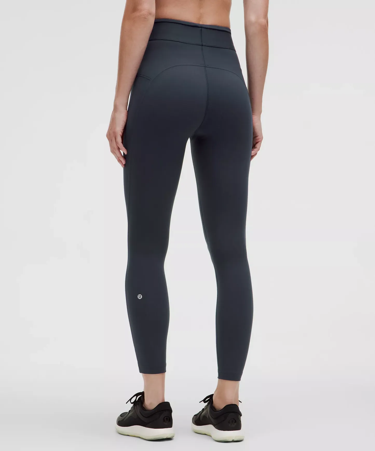 Lululemon 女士License to Train 高腰訓練緊身褲 25 吋（Logo 款）