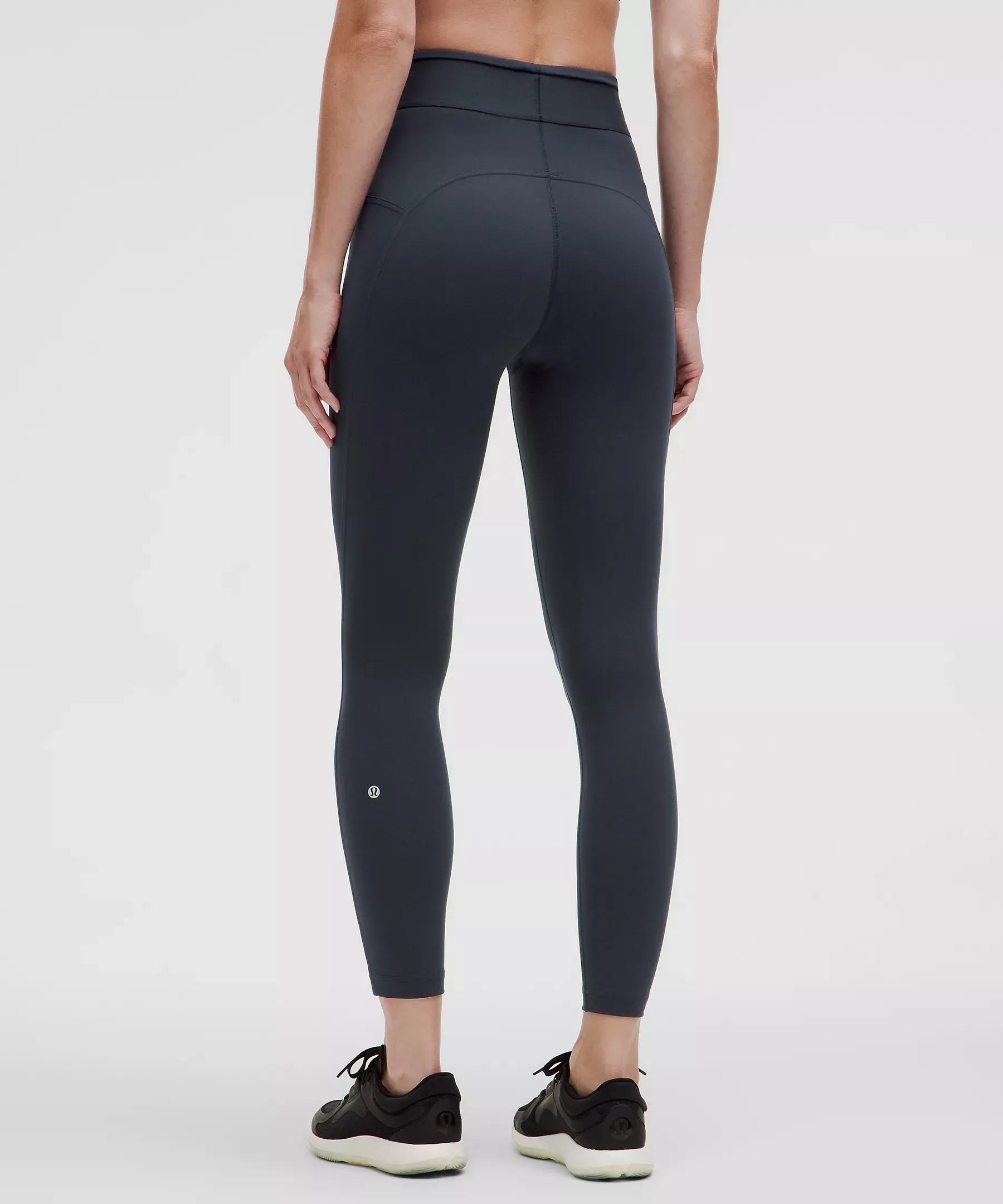 Lululemon 女士License to Train 高腰訓練緊身褲 25 吋（Logo 款）